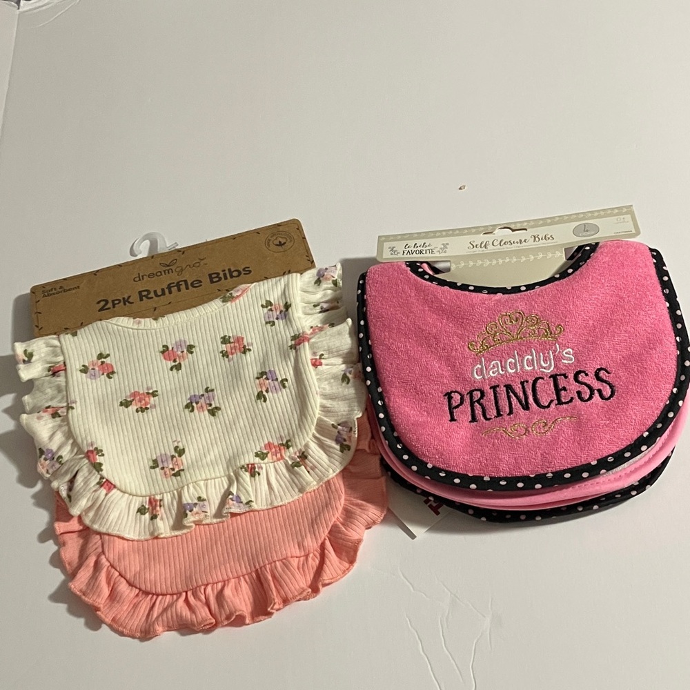 NWT Lot of 6 NEW Bibs